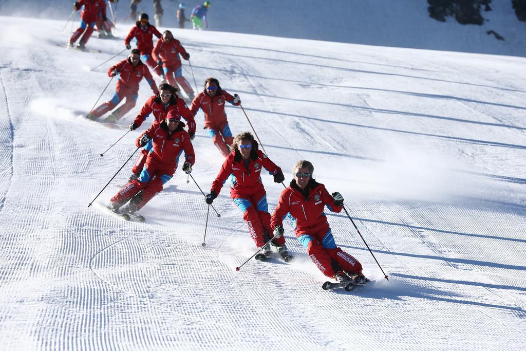 Albergo Quarto Pirovano Gebirgspass Stilfser Joch Exterior foto