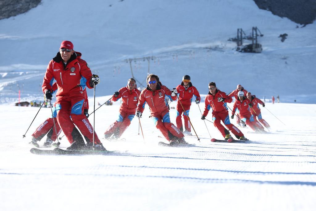 Albergo Quarto Pirovano Gebirgspass Stilfser Joch Exterior foto
