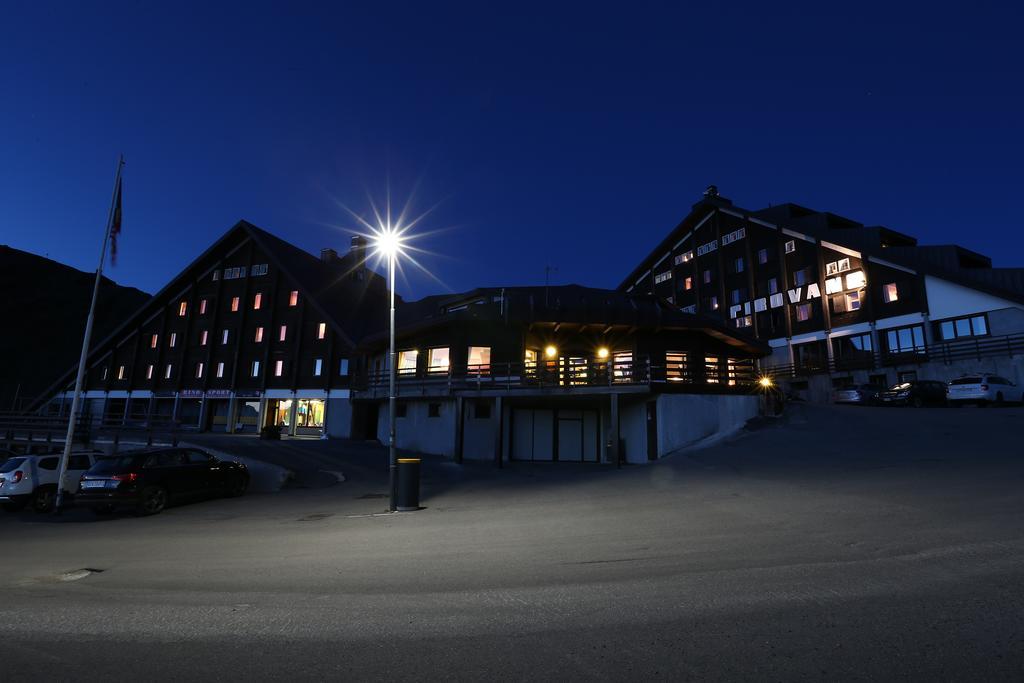 Albergo Quarto Pirovano Gebirgspass Stilfser Joch Exterior foto