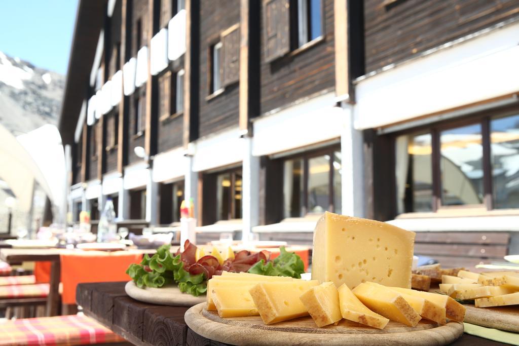 Albergo Quarto Pirovano Gebirgspass Stilfser Joch Exterior foto