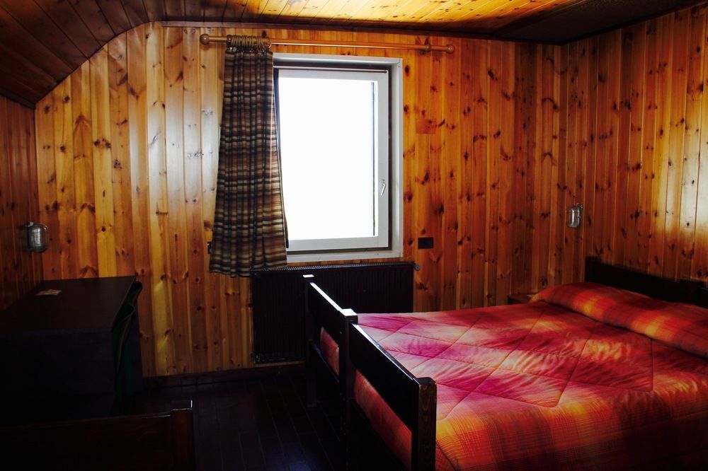 Albergo Quarto Pirovano Gebirgspass Stilfser Joch Exterior foto