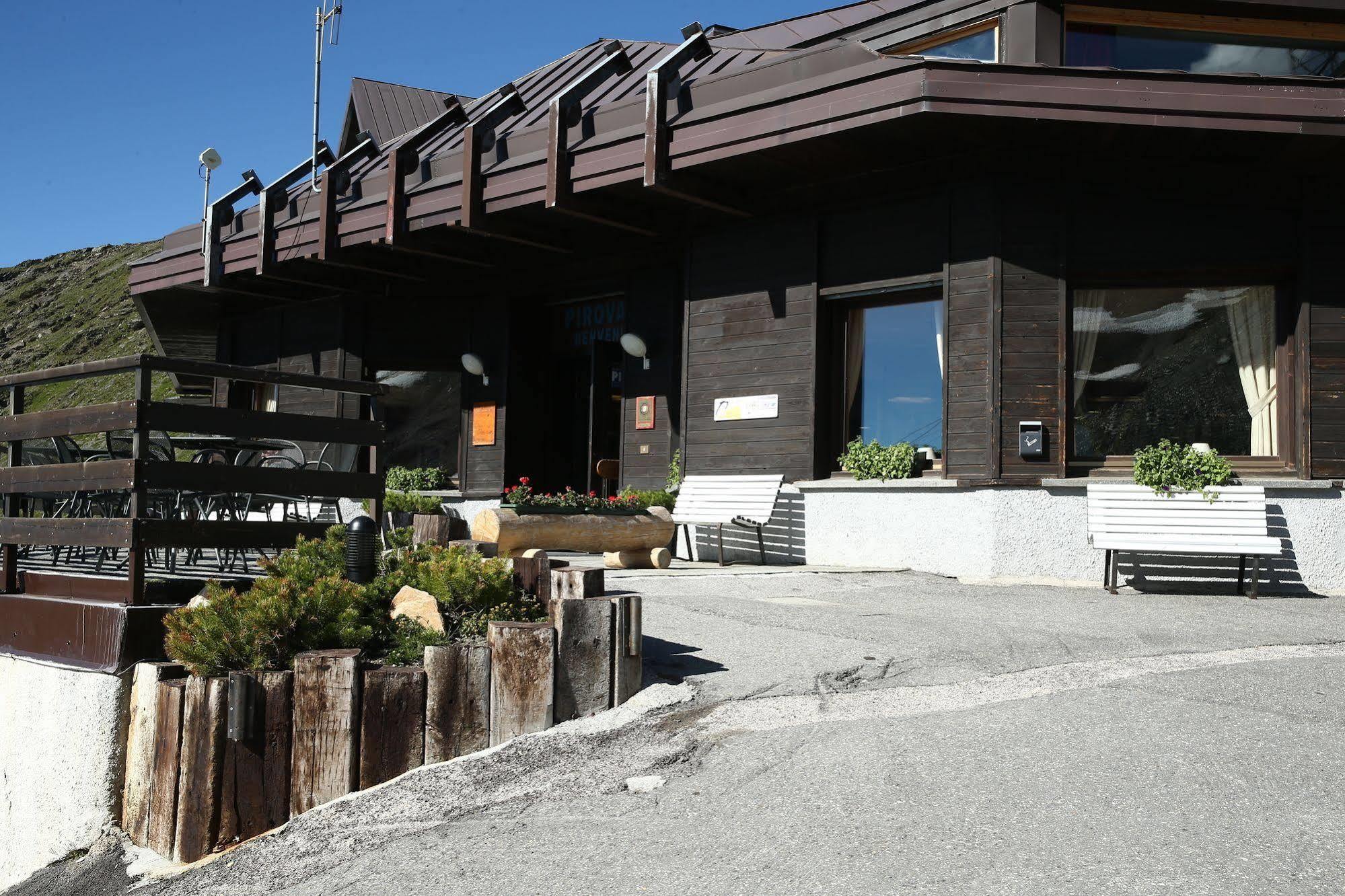 Albergo Quarto Pirovano Gebirgspass Stilfser Joch Exterior foto